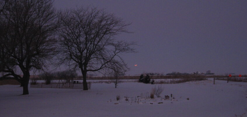 Lunar Eclipse 1 - 12-10-2011